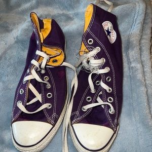 ***LAKERS CHUCK TAYLOR